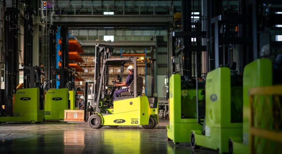 Godrej Launches India’s First Multilon Battery For Forklifts