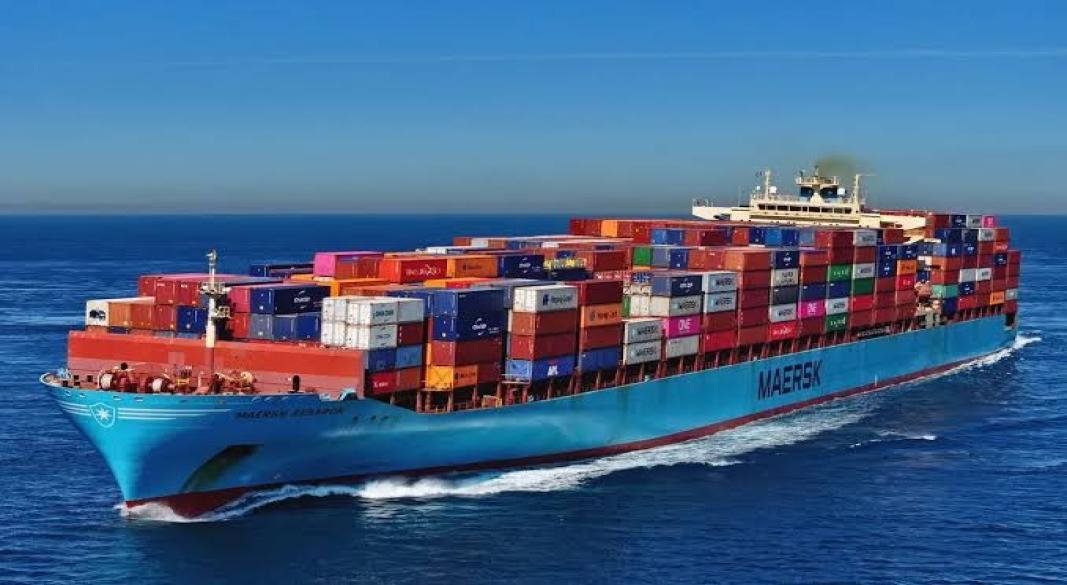 Maersk Plans to Restore All Suez Canal Shipping Services by March 2027