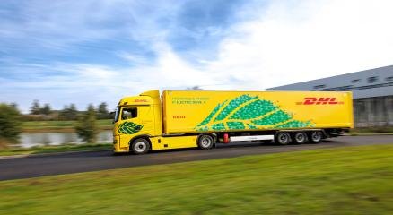 DHL Freight Deploys Europe-Built SuperPanther eTopas 600 on Dutch and Cross-Border Routes